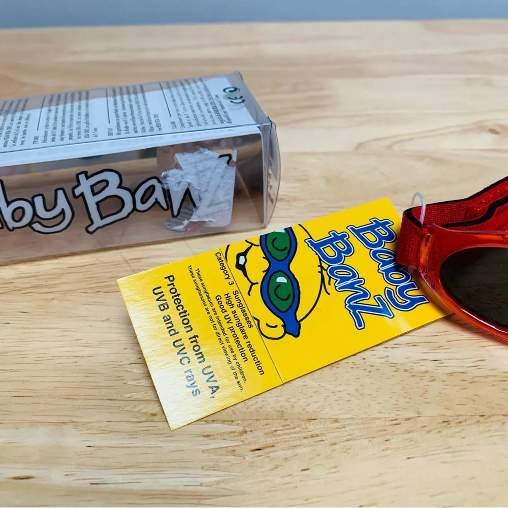 BaBy BanZ Red or Brown 0-2 years sunglasses